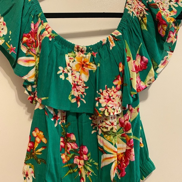 Express Top - Picture 3 of 3